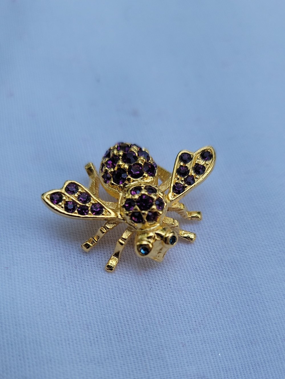 Vintage Joan Rivers Gold Bee Brooch with Purple/Amethyst Stones